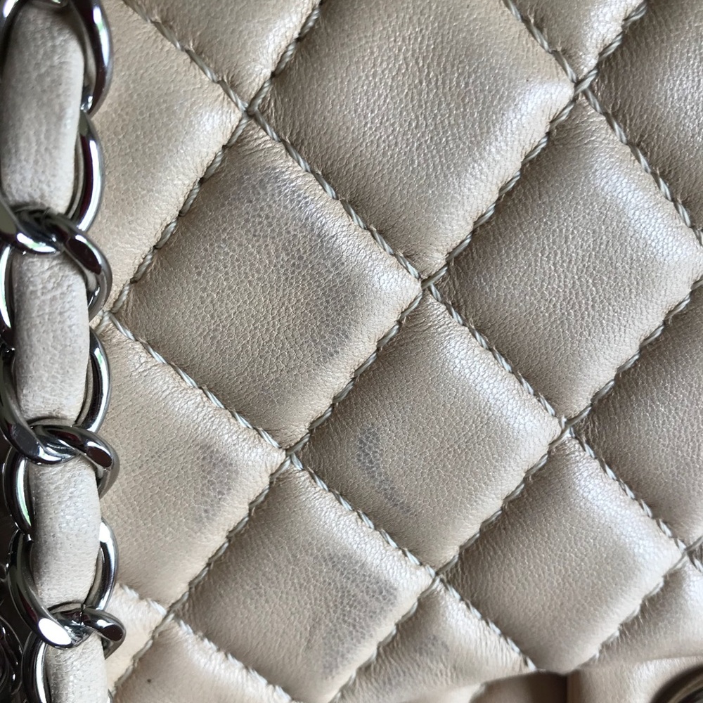 Chanel SOLD - Picture 4 of 7
